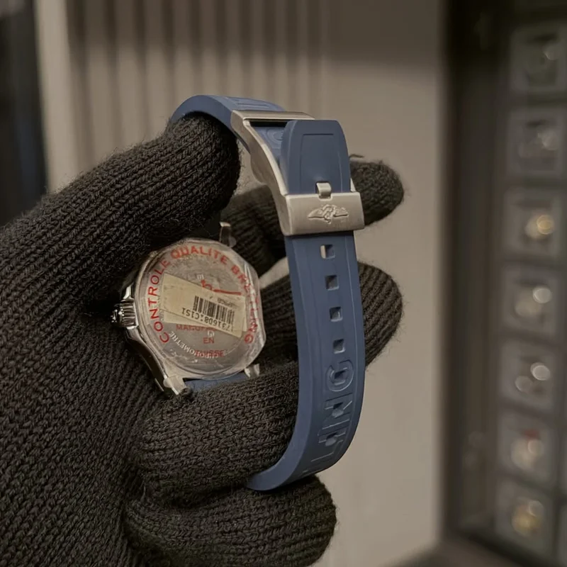 Thumb Superocean 36 Stainless Steel / Blue / Rubber / Pin