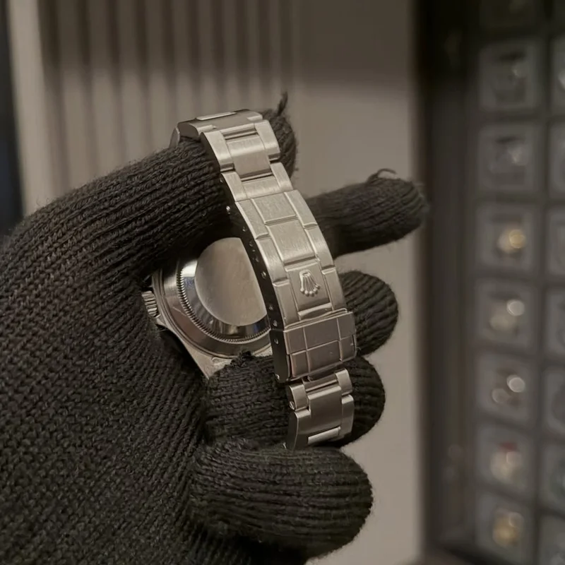 Thumb Submariner Date 16610 LV Mark 1