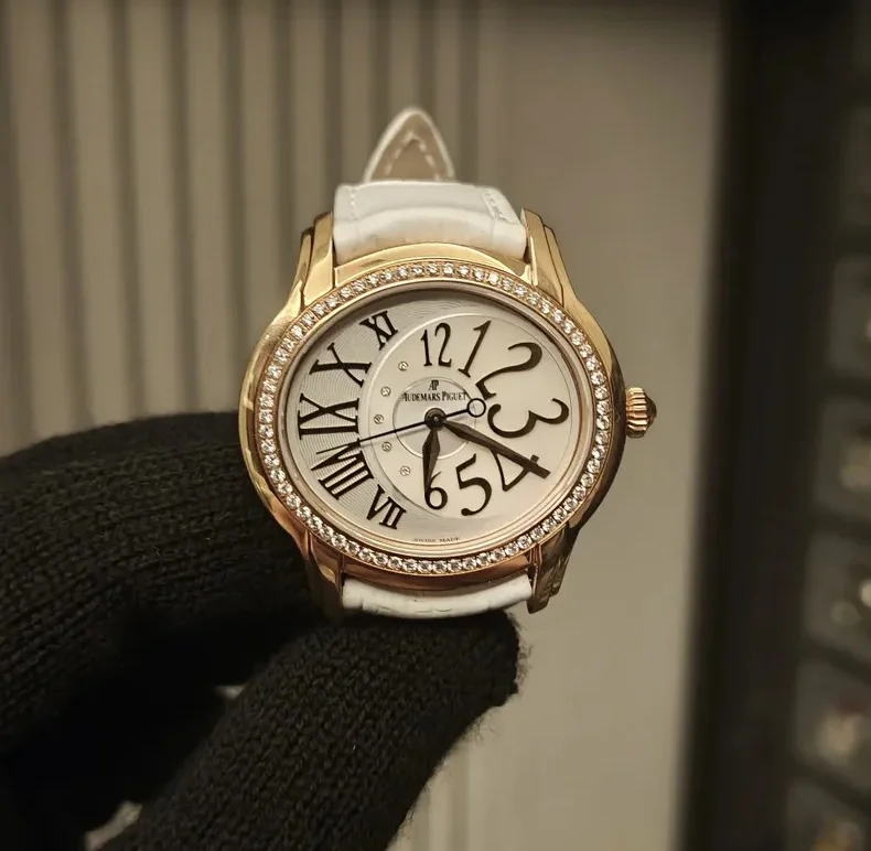 Millenary Self-Winding Pink Gold / Silver