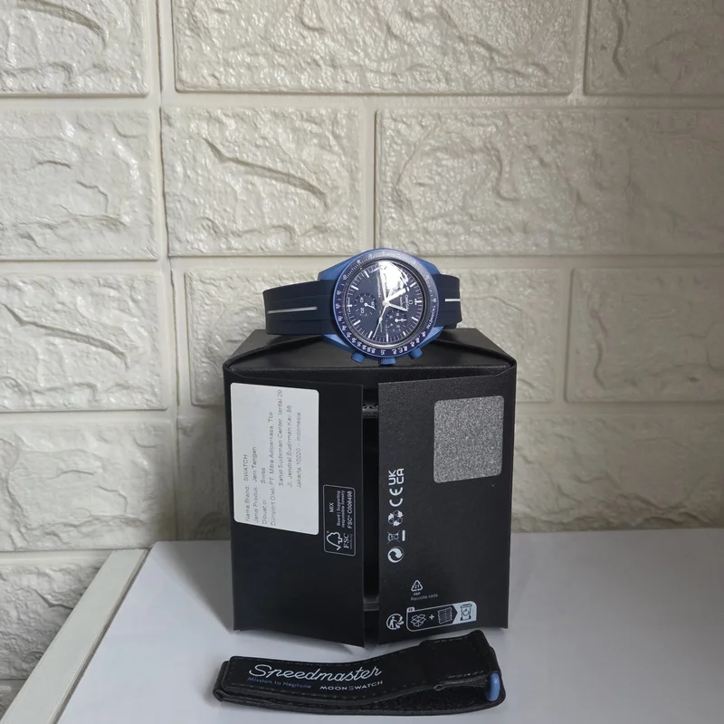 Thumb MoonSwatch Mission to Neptune