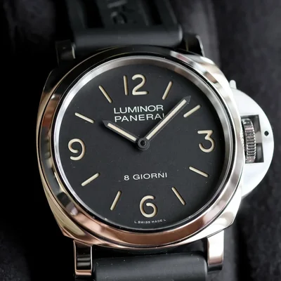 Luminor Base 44 8 Giorni Stainless Steel / Black