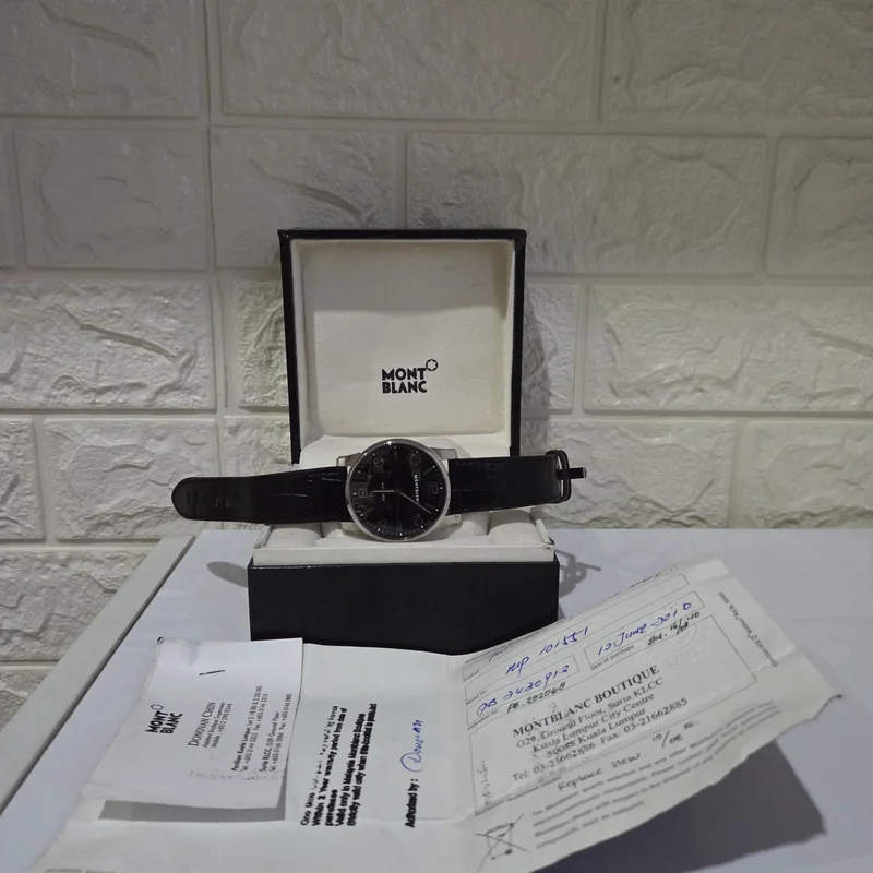 Thumb TimeWalker Date Automatic 42 Black / Red Gold Numerals