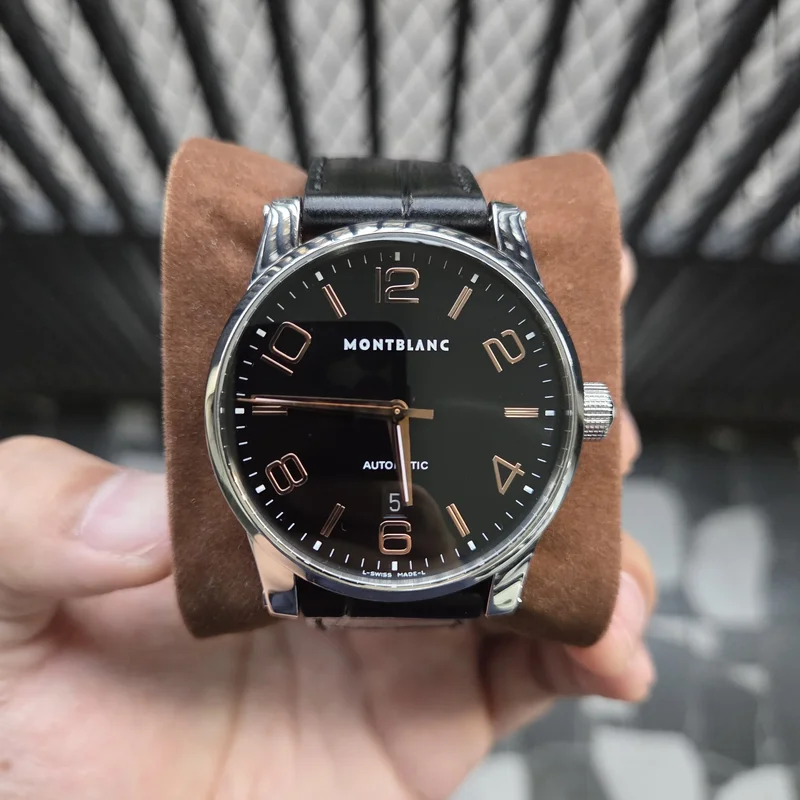 TimeWalker Date Automatic 42 Black / Red Gold Numerals