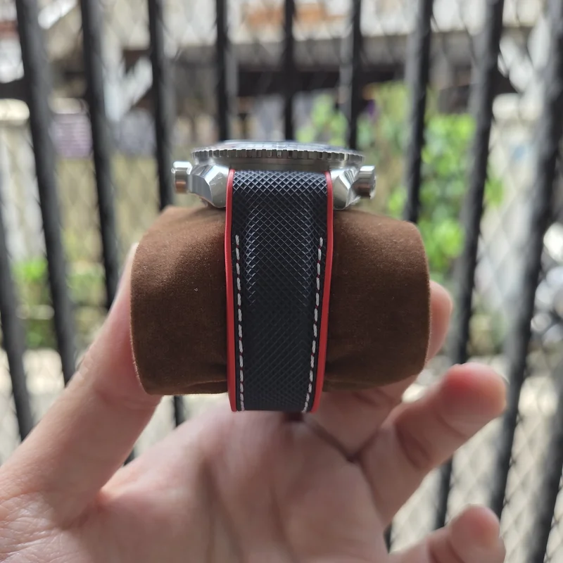 Thumb Seamaster Planet Ocean 600M Co-Axial 43.5 Master Chronometer Stainless Steel / White / America's Cup