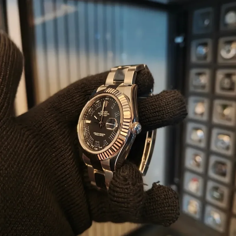 Thumb Datejust II Fluted Black Roman