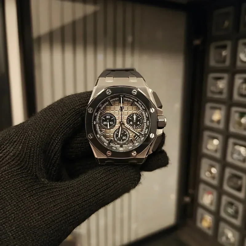 Royal Oak Offshore 43 Stainless Steel / Ceramic / Taupe