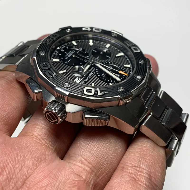 Thumb Aquaracer 500M Calibre 16 44 Stainless Steel / Black / Bracelet