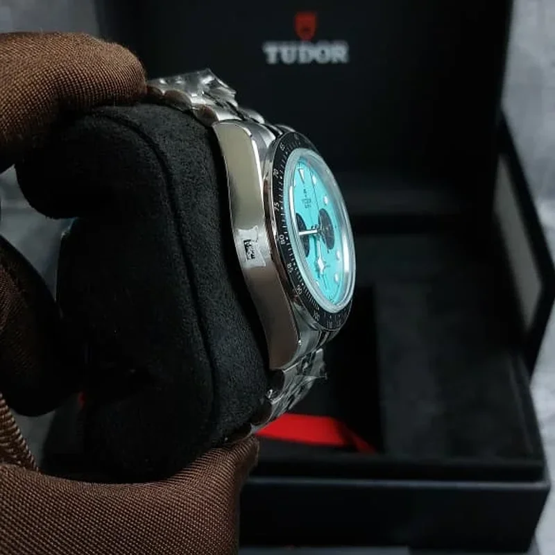 Thumb Heritage Black Bay Chronograph / Stainless Steel / Turquoise