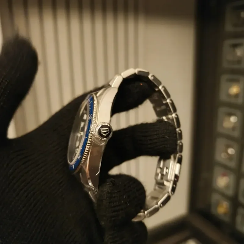 Thumb Autavia Calibre 5 Stainless Steel / Blue / Bracelet