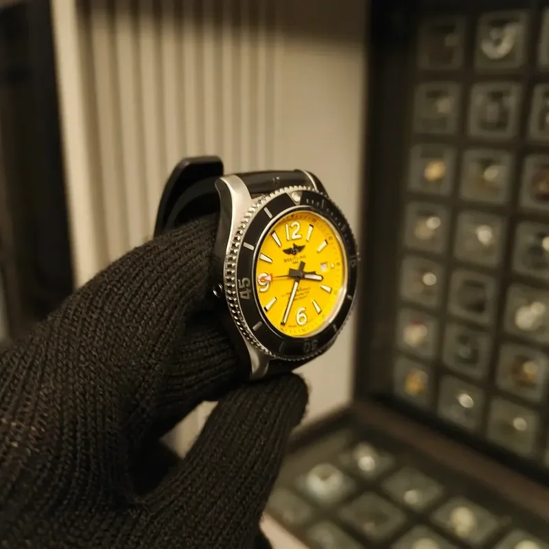 Thumb Superocean 42 Stainless Steel / Black - Yellow / eComm