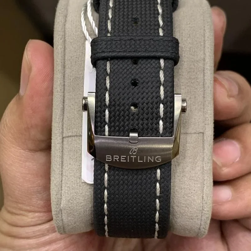 Thumb Avenger Chronograph 45 Night Mission / Black / Military / Pin