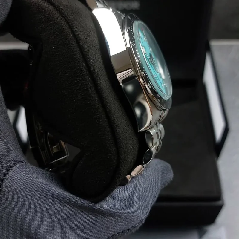 Thumb Heritage Black Bay Chronograph / Stainless Steel / Turquoise