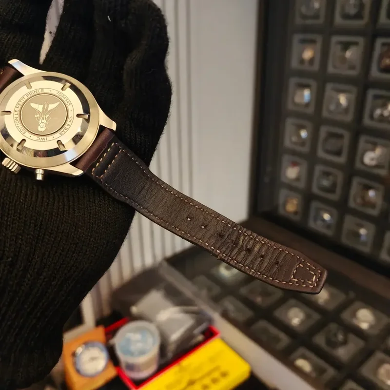 Thumb Pilot's Watch Chronograph Stainless Steel / Le Petit Prince