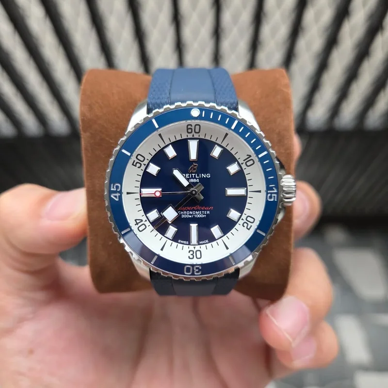 SuperOcean Automatic 42 Stainless Steel / Blue / Rubber