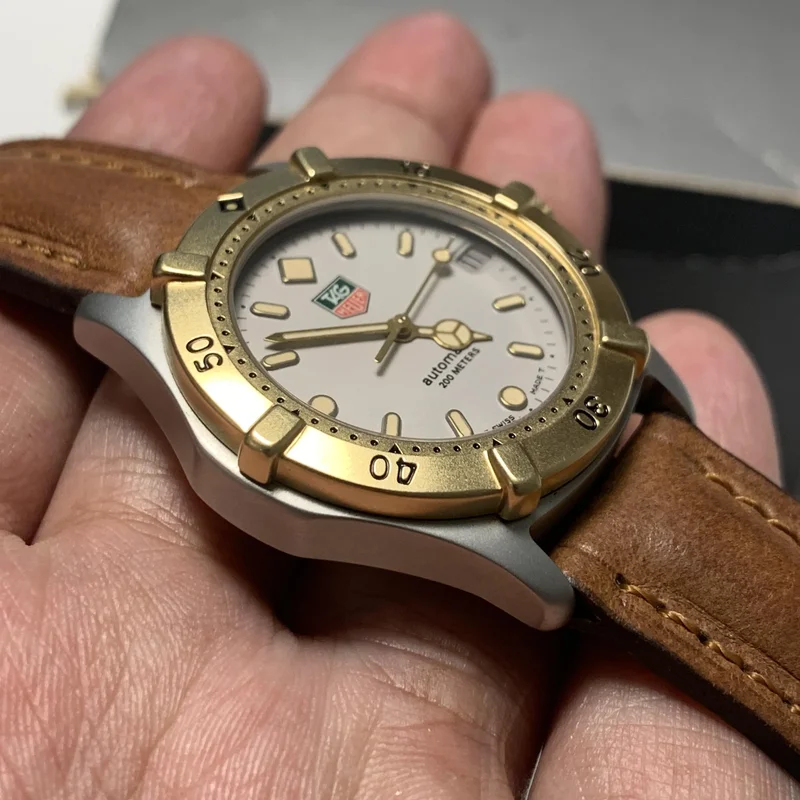 Thumb 2000 Automatic Two Tone Silver