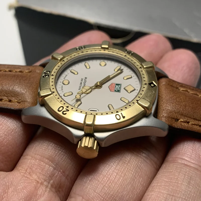 Thumb 2000 Automatic Two Tone Silver