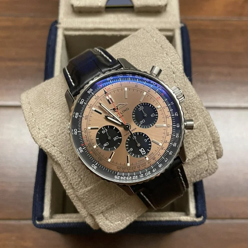 Thumb Navitimer B01 Chronograph 43 Stainless Steel / Copper / Alligator - Folding