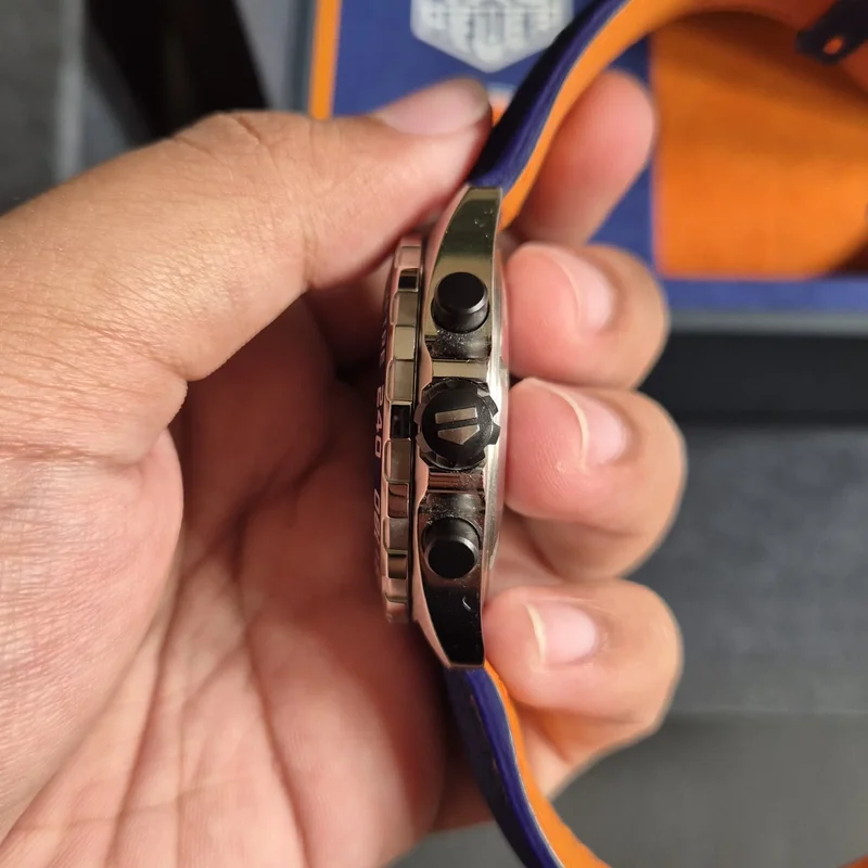 Thumb Formula 1 Quartz Chronograph 43mm / Gulf / Stainless Steel