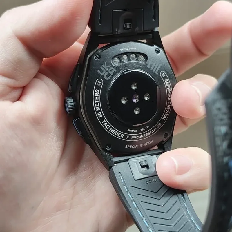 Thumb Connected E4 45 Porsche Edition