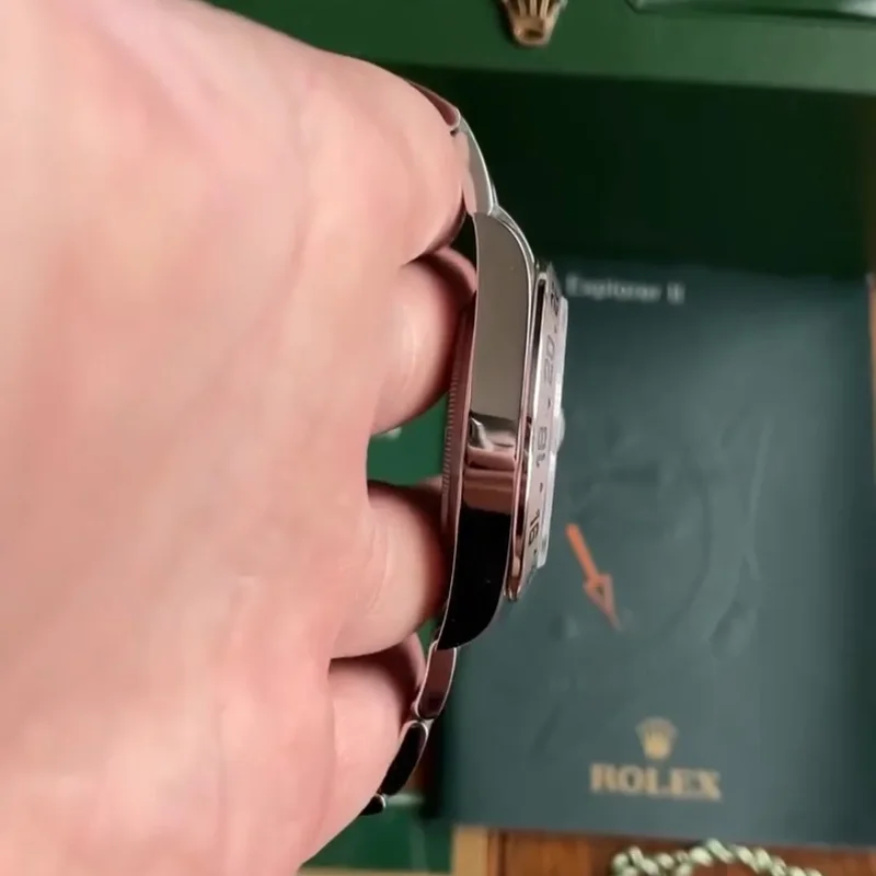 Thumb Explorer II Stainless Steel / White