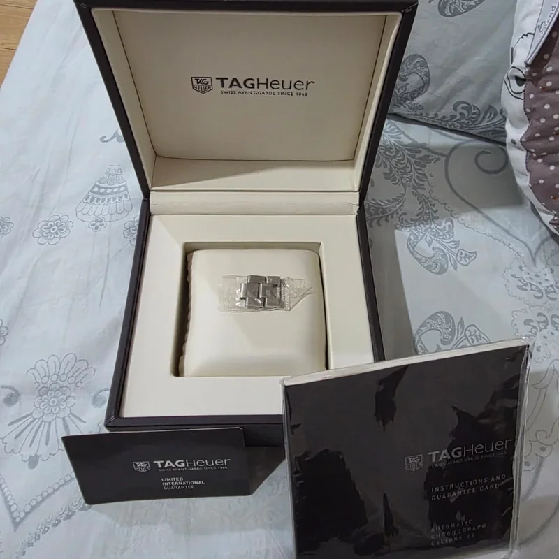 Thumb Aquaracer 500M Calibre 16 43 Stainless Steel / Black / Bracelet