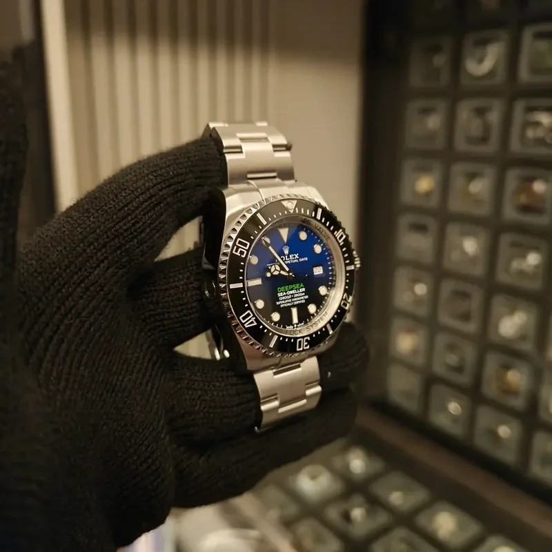 Thumb Sea-Dweller Deepsea D-Blue