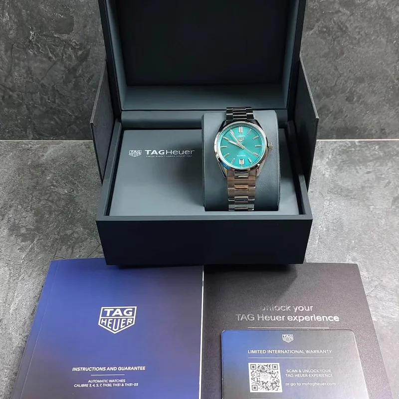 Thumb Carrera Date 36 Stainless Steel / Blue