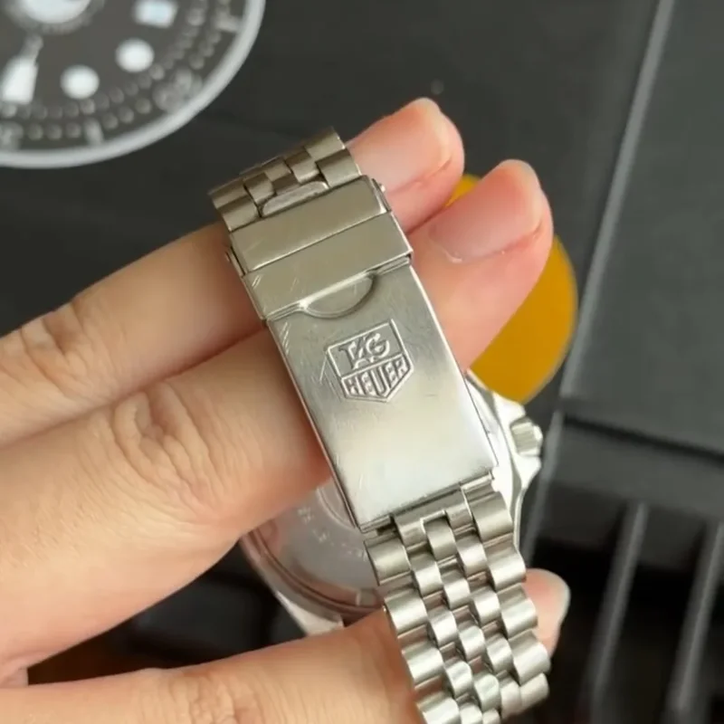 Thumb The Heuer 1000 Series 980.913 