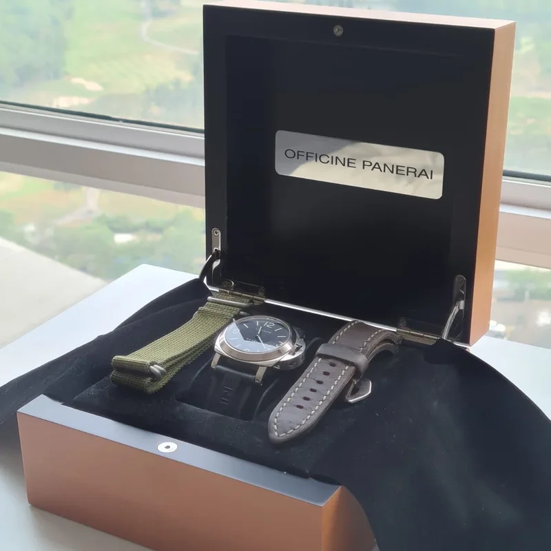 Thumb Luminor Base Logo