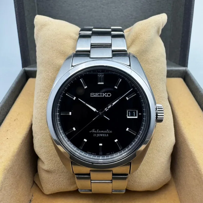 Mechanical Stainless Stainless Steel / Black / Bracelet