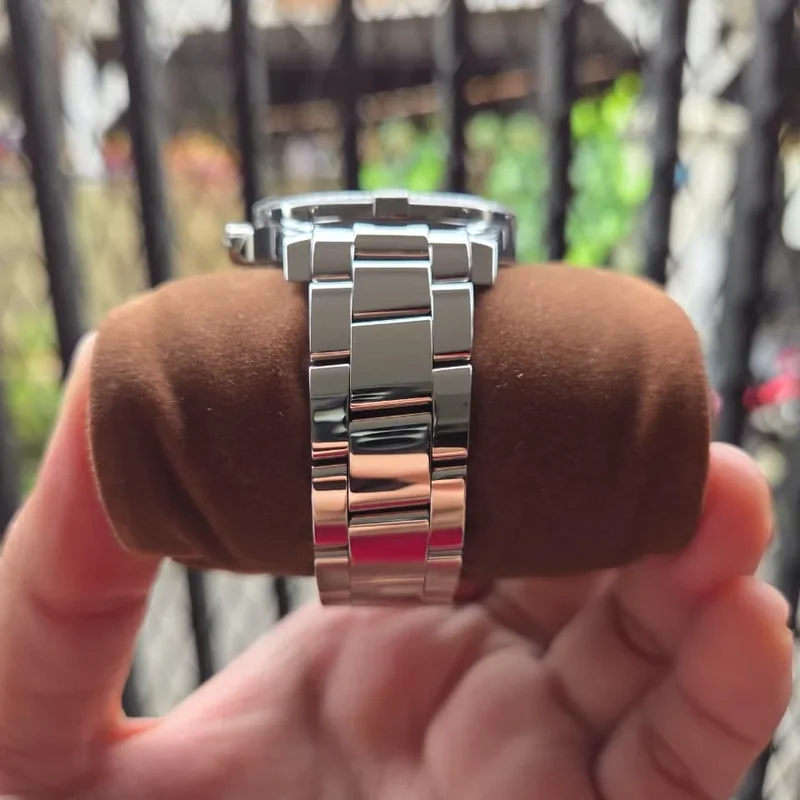 Thumb Colt 41 Automatic Volcano Black / Bracelet