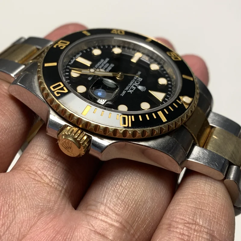 Thumb Submariner Date Rolesor / Black / Cerachrom