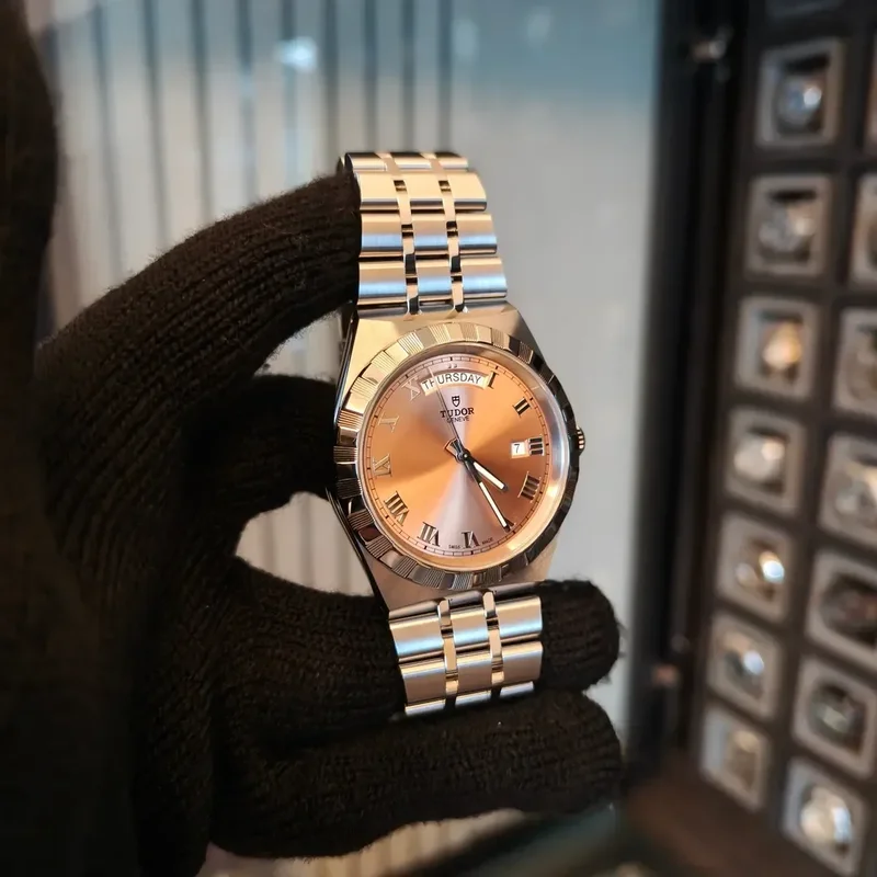 Thumb Royal Day-Date 41 Stainless Steel / Salmon - Roman