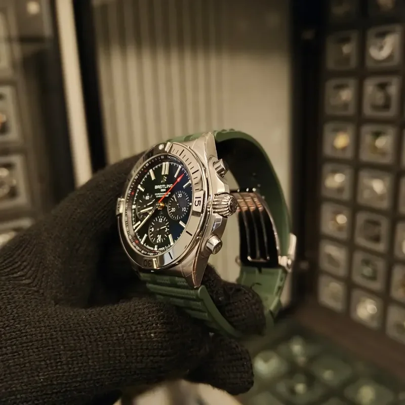 Thumb Chronomat B01 42 Stainless Steel / Green / Rouleaux