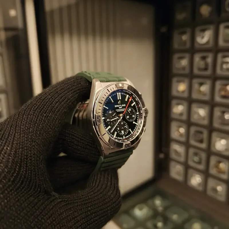 Thumb Chronomat B01 42 Stainless Steel / Green / Rouleaux