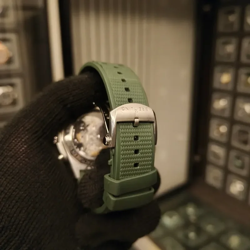 Thumb Chronomat B01 42 Stainless Steel / Green / Rouleaux