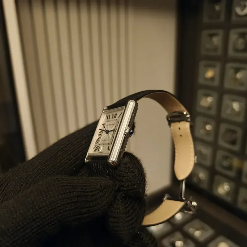 Thumb Tank Must Extra Large Automatic Stainless Steel / Silver