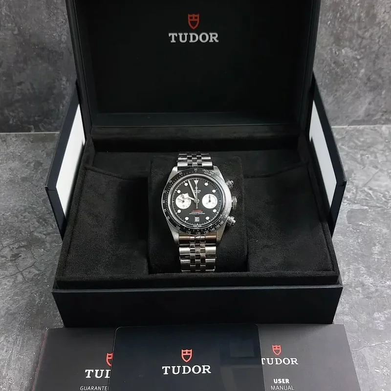 Thumb Heritage Black Bay Chronograph Inverted Panda / Bracelet