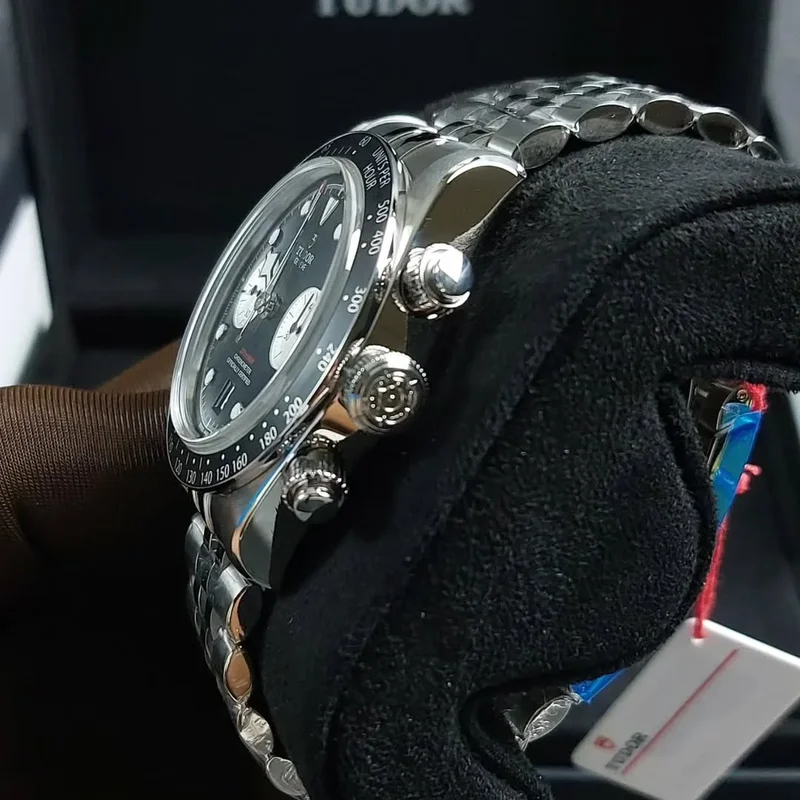 Thumb Heritage Black Bay Chronograph Inverted Panda / Bracelet