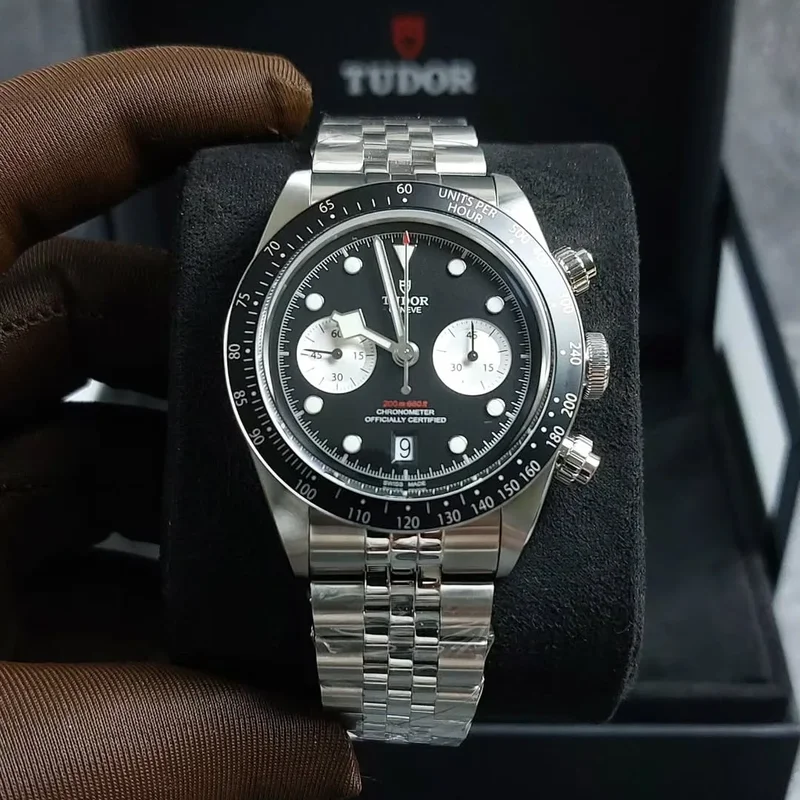 Heritage Black Bay Chronograph Inverted Panda / Bracelet