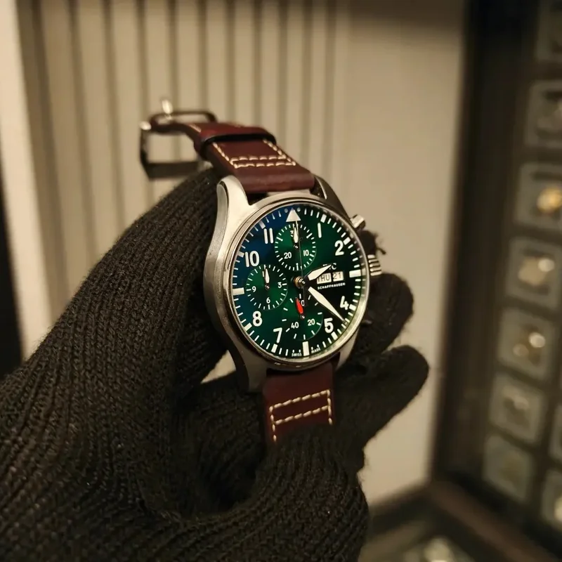 Thumb Pilot's Watch Chronograph 41 Stainless Steel / Green