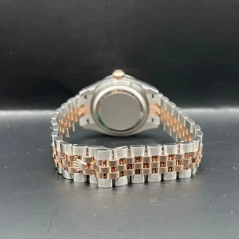 Thumb Lady-Datejust 28 Rolesor Rose Fluted / Jubilee / Chocolate Roman