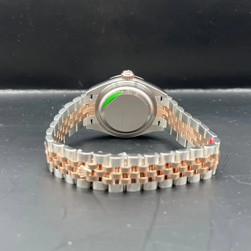 Thumb Lady-Datejust 28 Rolesor Rose Fluted / Jubilee / Chocolate Diamond