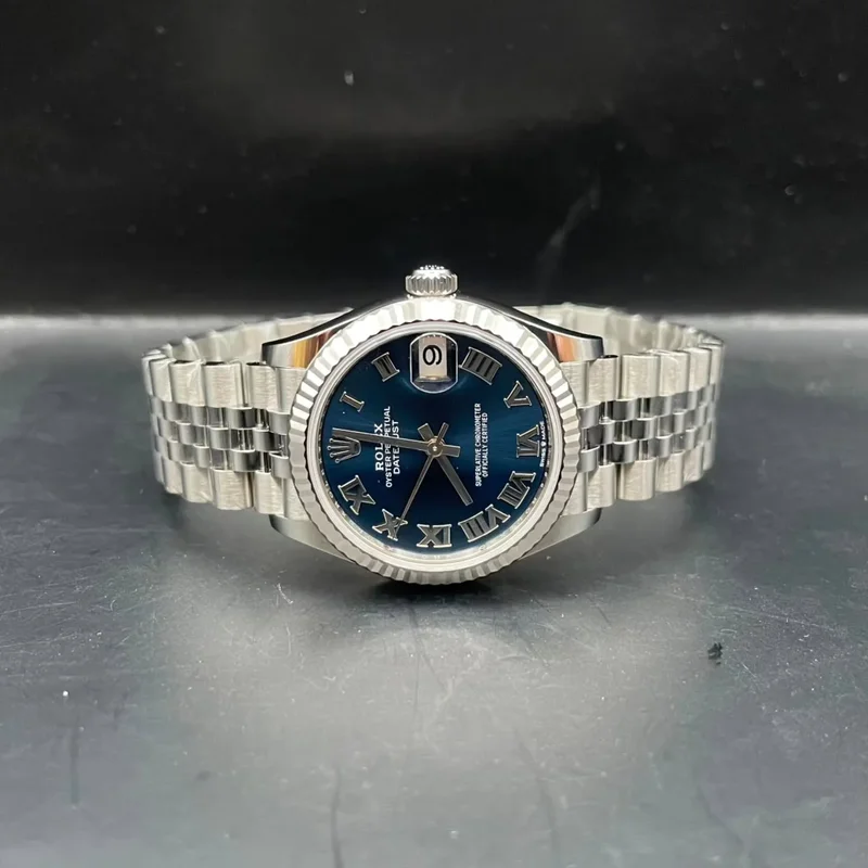 Datejust 31 Stainless Steel / Fluted / Blue - Roman / Jubilee