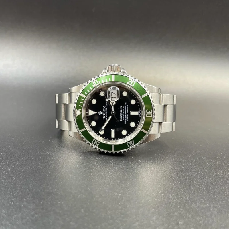 Thumb Submariner Date 16610 LV Mark 1