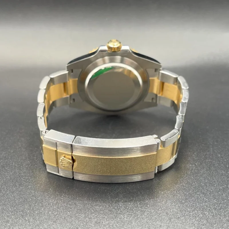 Thumb Submariner Date 41 Stainless Steel / Yellow Gold / Black