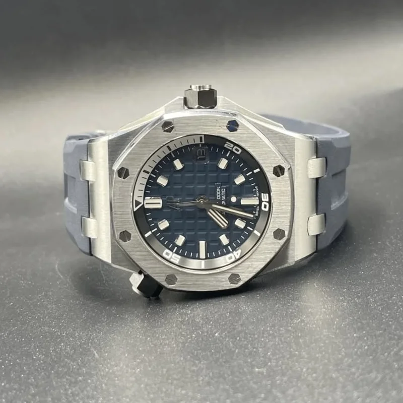 Royal Oak Offshore Diver Stainless Steel / Blue