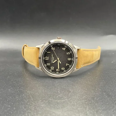 Calatrava White Gold / Charcoal