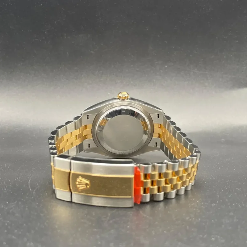 Thumb Datejust 36 Stainless Steel / Yellow Gold / Fluted / Black Diamond / Jubilee