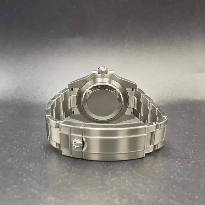 Thumb Submariner Date 41 Stainless Steel / Black / Green Cerachrom